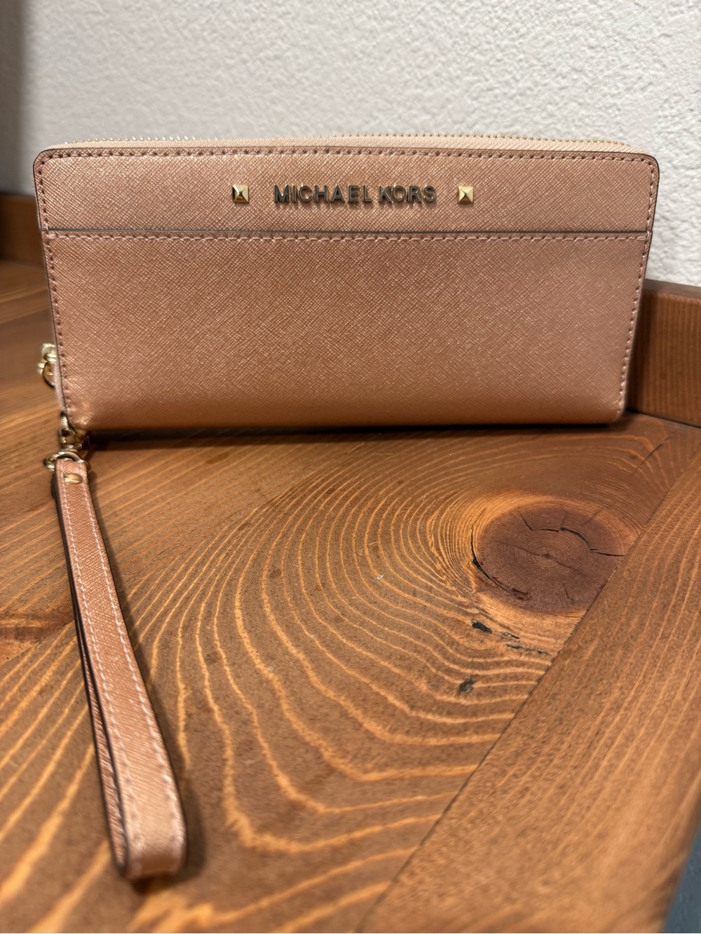 Michael Kors Leather Zip Wallet - Rose Taupe